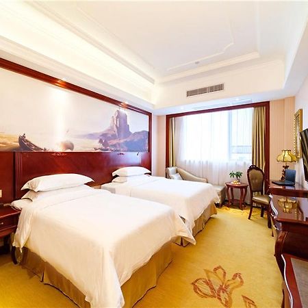 Vienna International Hotel Shanghai International Tourism And Resorts Zone Exterior foto